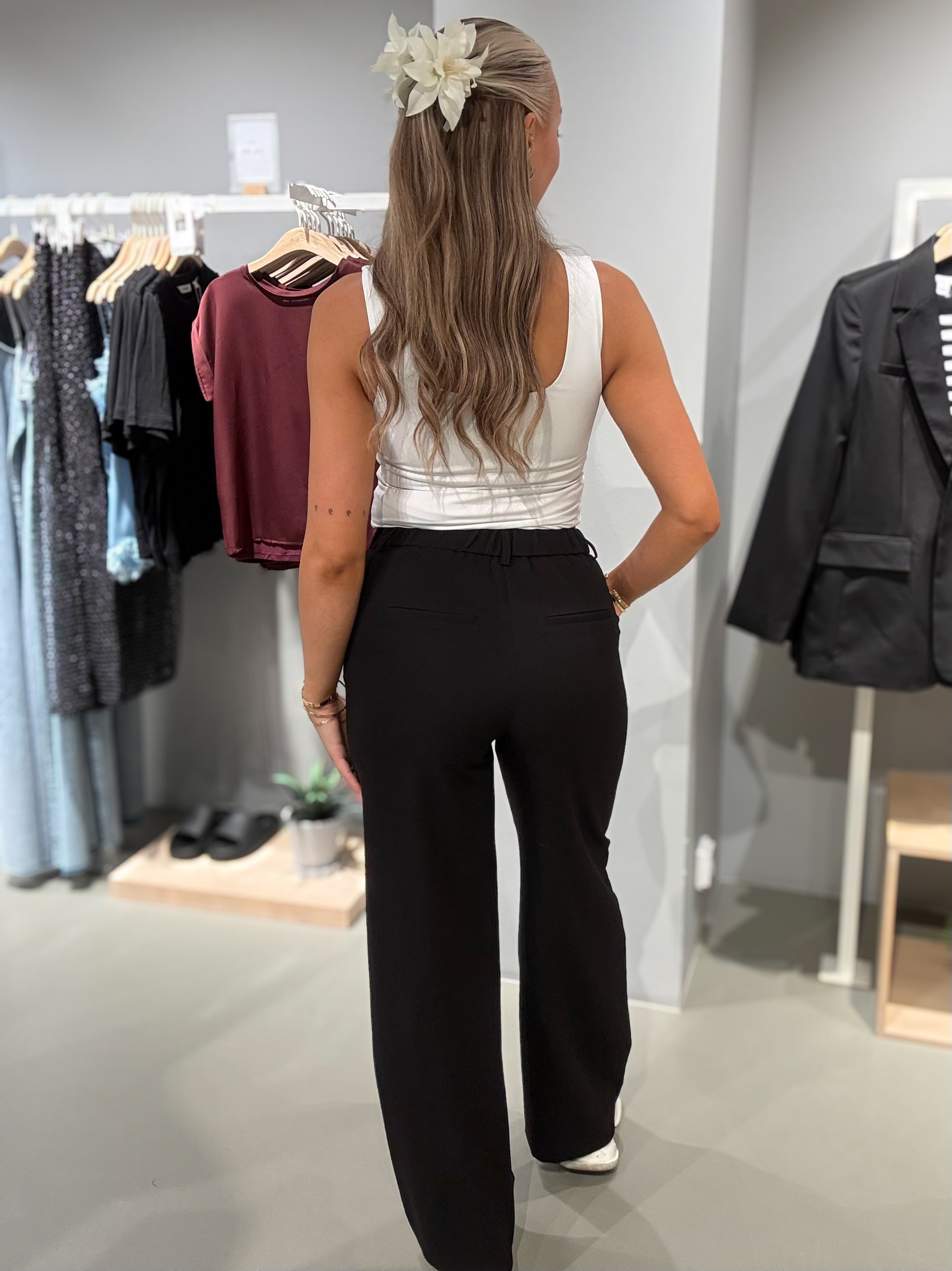 PCKAMIL Trousers - Black